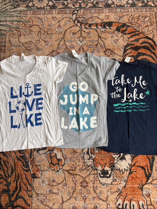 Tops - Lake Graphic women Tee - White, Gray & Navy (3-Pack)